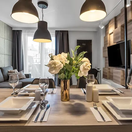 Wola - Parking, Balcony, Workdesk - By Rentujemy