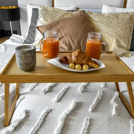 アパート Wola - Parking, Balcony, Workdesk - By Rentujemy *