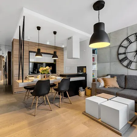 Wola - Parking, Balcony, Workdesk - By Rentujemy Apartman Varsó